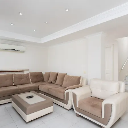 Willa Golden Heights 5 *